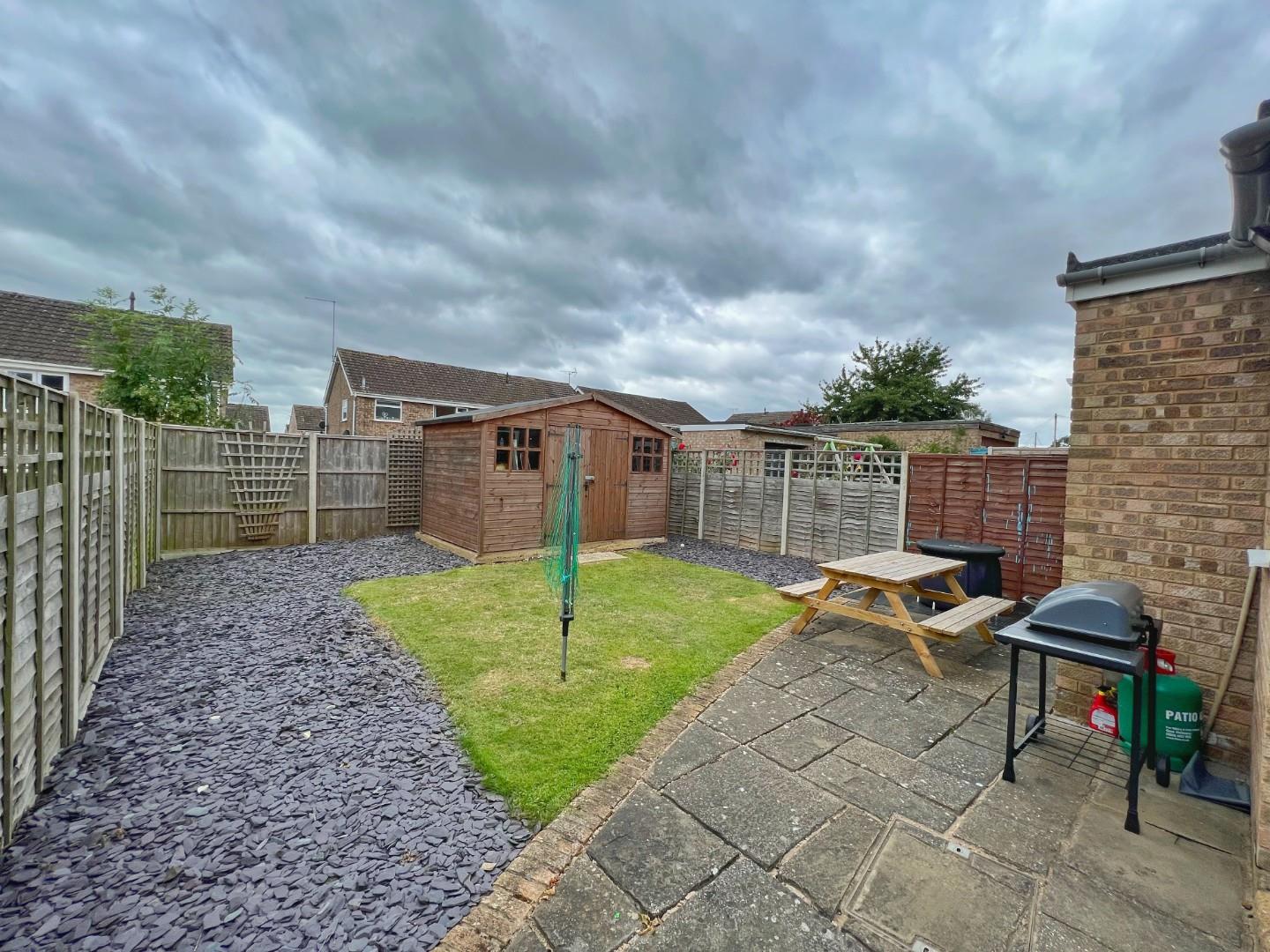 Gray Close, Earls Barton O'Riordan Bond